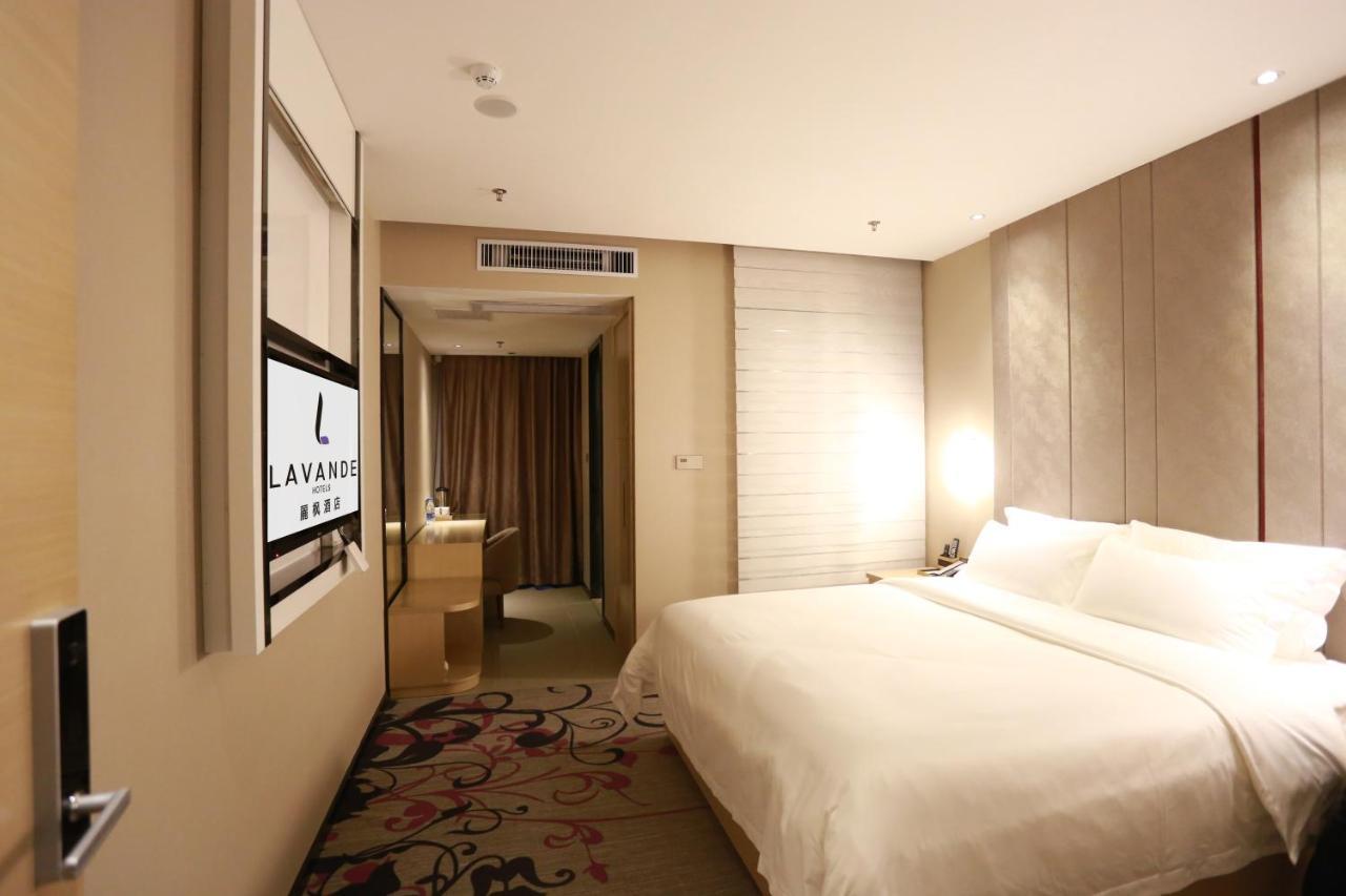 Lavande International Hotel Guangzhou Taikoo Hui Square Shipaiqiao Metro Station Branch - Free Shuttle Bus To Canton Fair Complex During Canton Fair Period & Free Vpn Internet Access Exterior photo